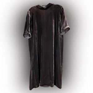 Eileen Fisher Silk Blend Crushed Velvet Taupe Gray Short Sleeve Shift Dress